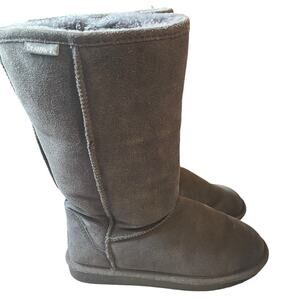 BearPaw Grey‎ Suede Shearing Boots Size 6